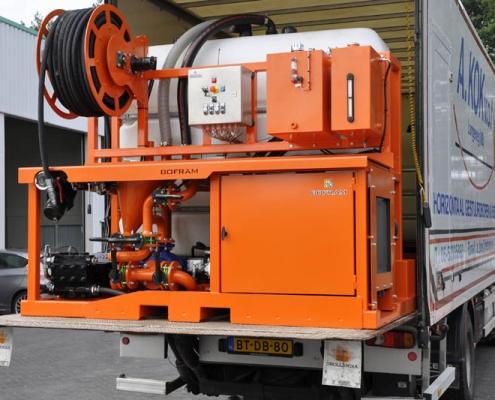 Bentonietunit Bofram BFM 180 D in vrachtwagen