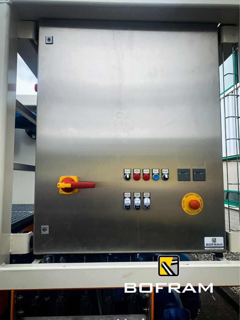 Mixcontainer HDD bentoniet BFM 200 E (19) Elektrische mix unit