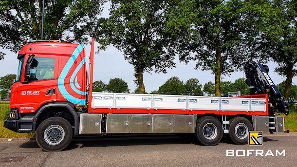 de vet atlas autolaadkraan met opbouw 6